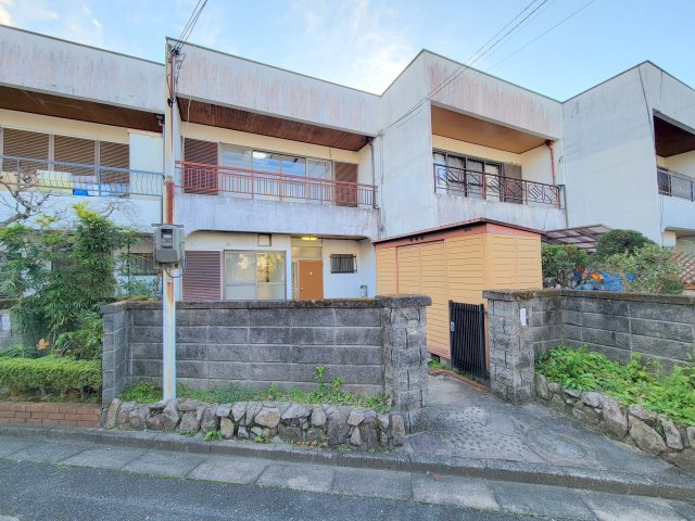 学園新田町テラスハウス