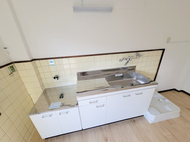 学園新田町テラスハウスのキッチン