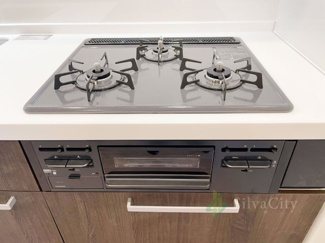 【キッチン】 | パールマンション東十条 | 三口ガスコンログリル付き