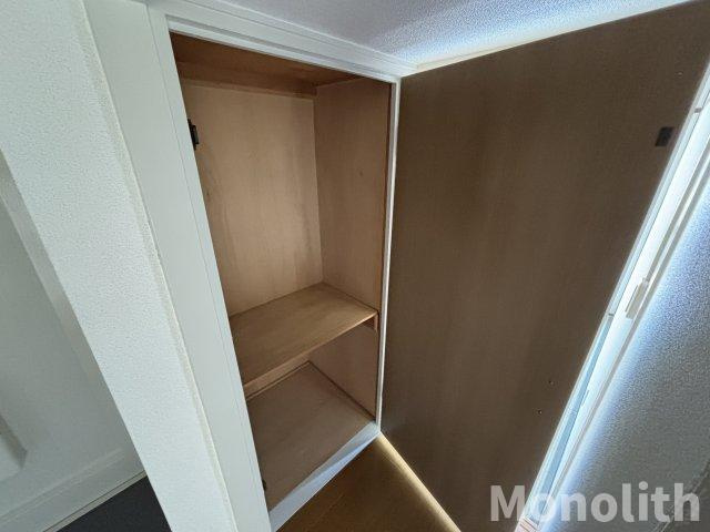 鶴山台21号棟の収納