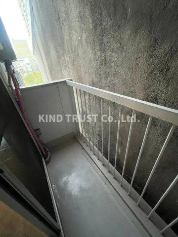 第一明和ビルのバルコニー|バルコニー付きです