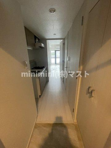 ソルテラス大阪城東の玄関