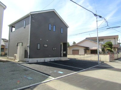 【駐車場】 | クレイドルガーデン甲府市高畑第1　1号棟 | カースペースがあります