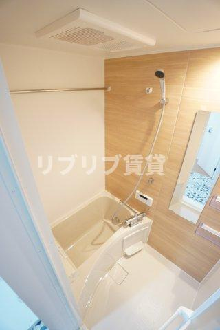 ラテンドール東千葉の浴室
