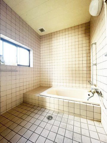 昭和町借家の浴室
