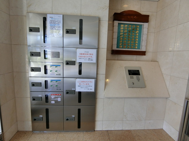 サントノーレ高須のエントランス