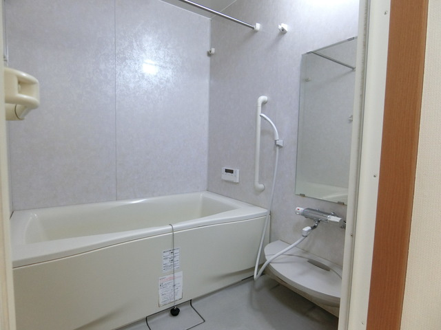 サントノーレ高須の浴室