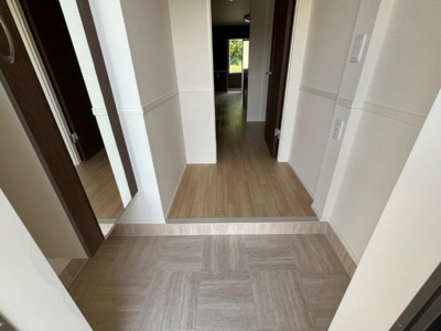 【玄関】 | 宮代新築アパート | 玄関（イメージ）