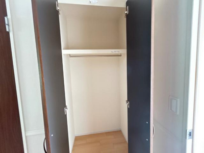 【収納】 | 宮代新築アパート | リビング　クローゼット（イメージ）