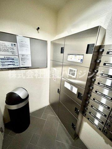 サンレムート江坂セカンドのその他共用部分|宅配BOX付き