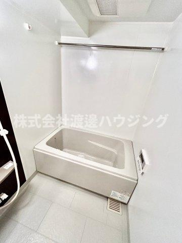 サンレムート江坂セカンドの浴室