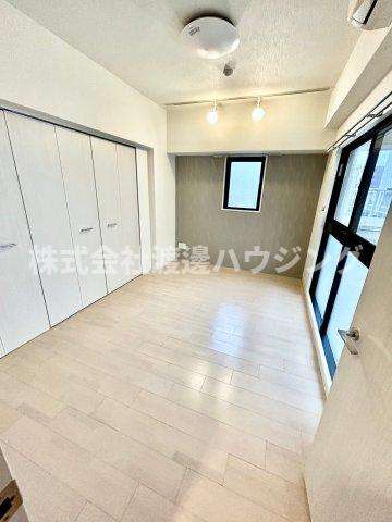 サンレムート江坂セカンドの寝室