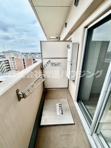 Ksスクエア江坂のバルコニー