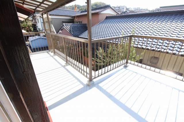 一宮東町　中古戸建　【リフォーム済】のバルコニー|2Ｆ　南西の部屋　
