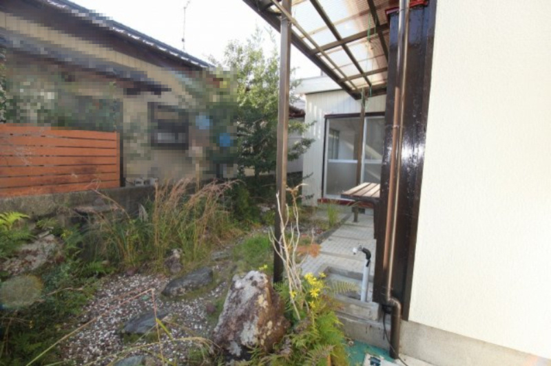 一宮東町　中古戸建　【リフォーム済】の庭