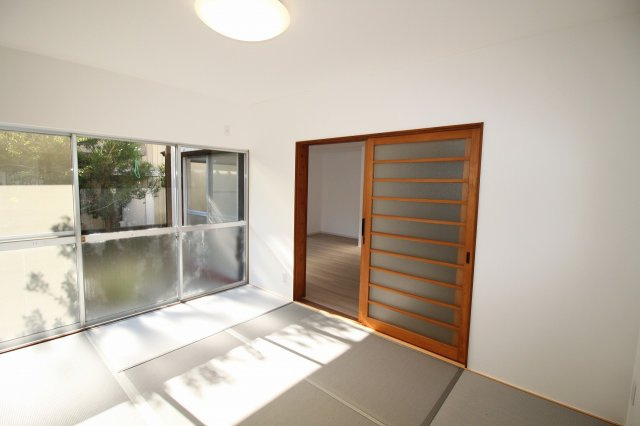 一宮東町　中古戸建　【リフォーム済】の和室|1Ｆ　6.0帖