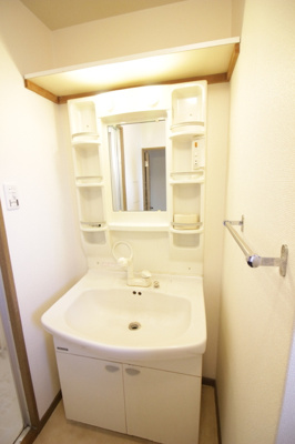 【洗面所】 | メゾンルミエール