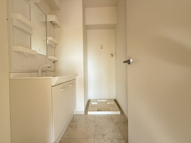 Gran Hillの洗面所