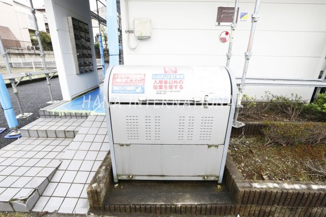 フォンティーヌのその他