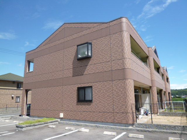 倉敷市福田町古新田のアパートの外観