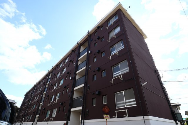 高津橋農住団地の外観