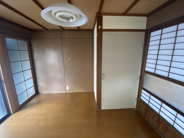 道祖町貸家②（道祖町）の洋室
