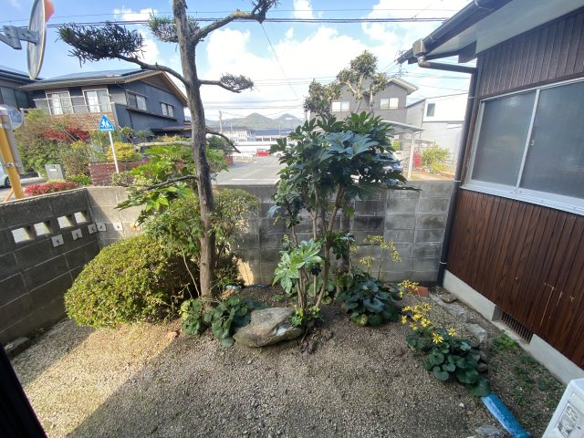 道祖町貸家②（道祖町）の庭