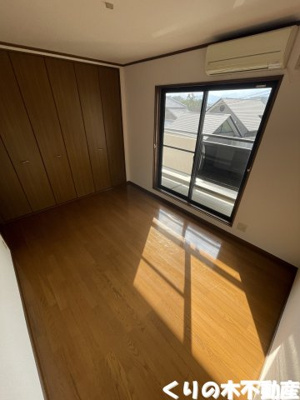 【洋室】 | フォレストヒル | 落ち着いた色調の洋室です