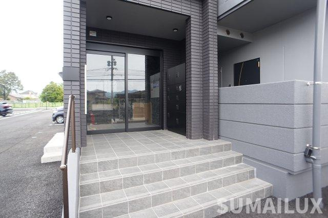 熊本市北区清水東町の賃貸マンションのエントランス