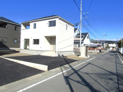 【前面道路含む現地写真】 | クレイドルガーデン昭和町河西第2　4号棟 | 前面道路含む現地写真です