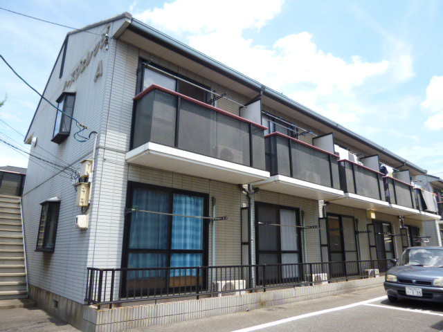 倉敷市福田町浦田のアパートの外観