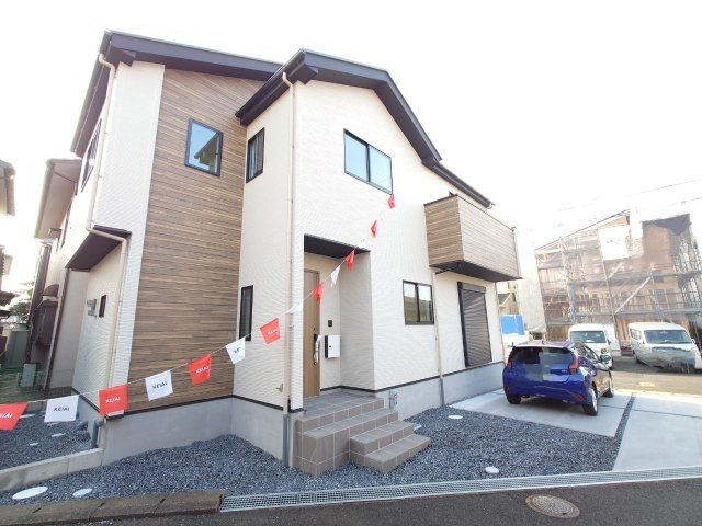 ケイアイ　ーErde－エルデ　小倉南区湯川新町1丁目3期　　【小倉南区　新築戸建て】 の駐車場|駐車スペースは2台可能♪