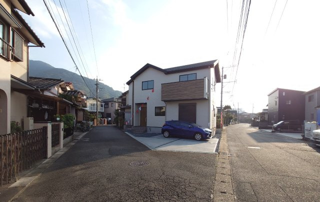 ケイアイ　ーErde－エルデ　小倉南区湯川新町1丁目3期　　【小倉南区　新築戸建て】 の前面道路含む現地写真|交通量も少なく駐車しやすい♪　【小倉南区　新築戸建て】