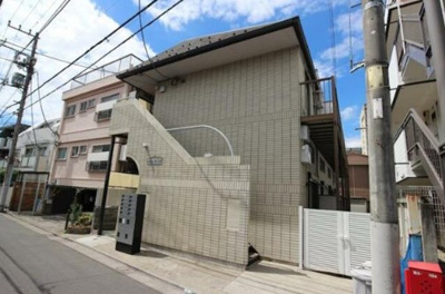 【外観】 | メゾン・ド・リラ | 綺麗な外観。