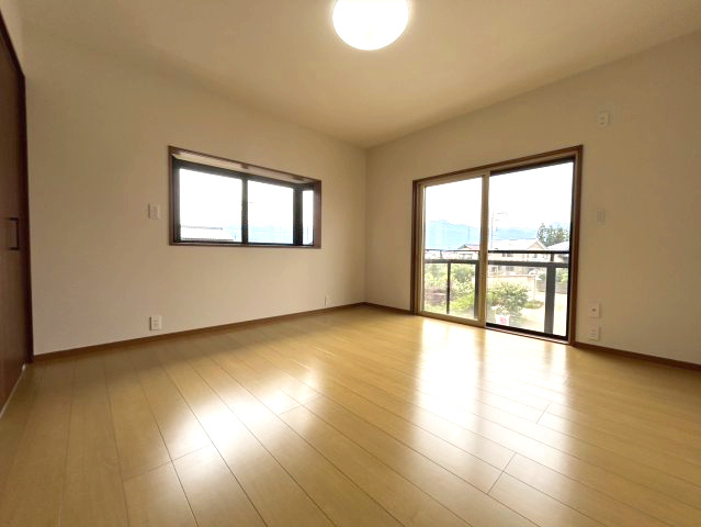 中古戸建　長野市大字北長池のその他|２階　８帖　洋室