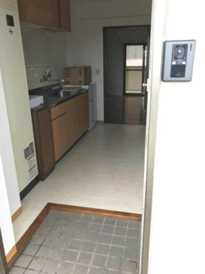 【玄関】 | ベロウ栄