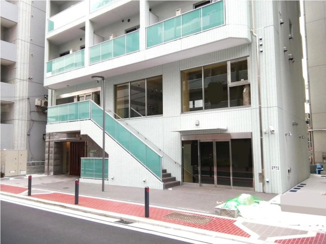 【外観】 | 関内駅徒歩6分 エシュレ関内 1階 20.5坪 スケルトン