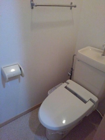 ニューシティ森前Ｂのトイレ|清潔感のあるトイレです