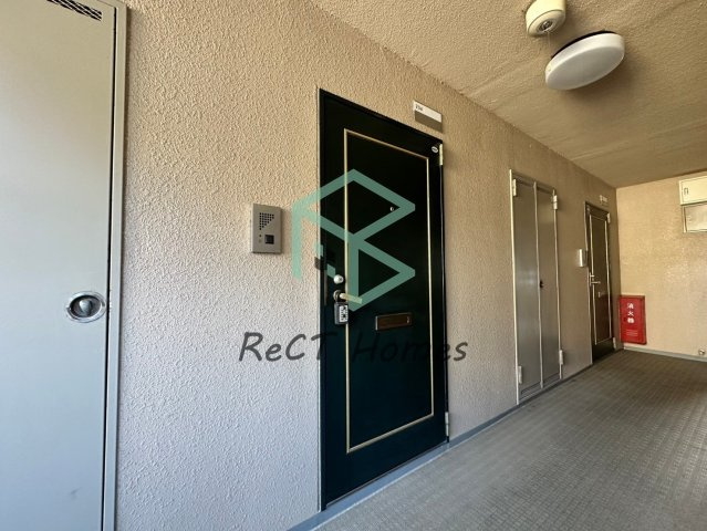 シャトー姫路の玄関