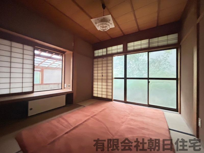 【和室】 | 鹿島町古浦中古戸建 | 和室ならではの温かな和の空間で寛ぎの時間を過ごせます