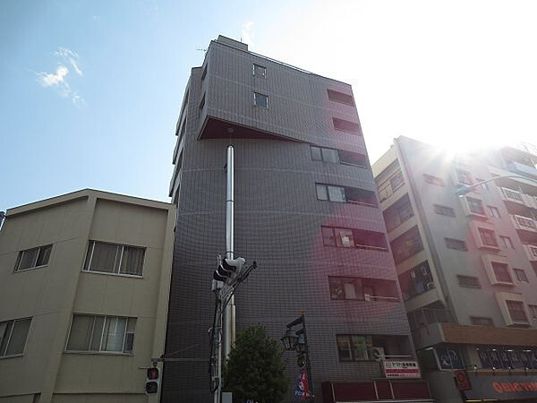 DeLCCS高円寺の外観