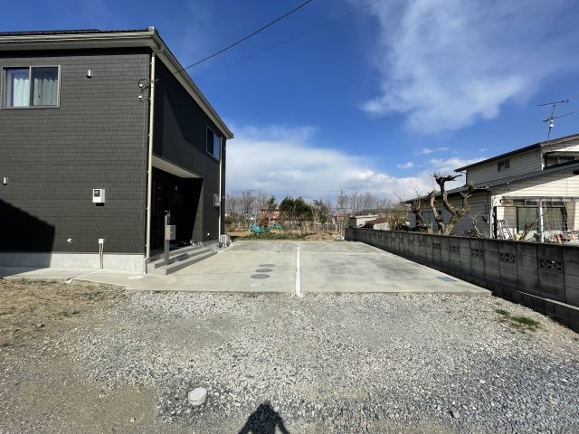 【前面道路含む現地写真】 | 児玉郡上里町大字七本木　中古戸建