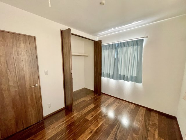 【中古戸建】児玉郡美里町阿那志の洋室|■洋室