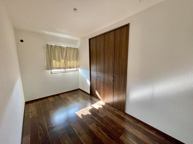 【中古戸建】児玉郡美里町阿那志の洋室|■洋室