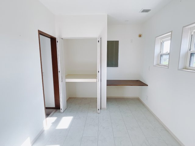 【中古戸建】児玉郡美里町阿那志の洋室|■洋室