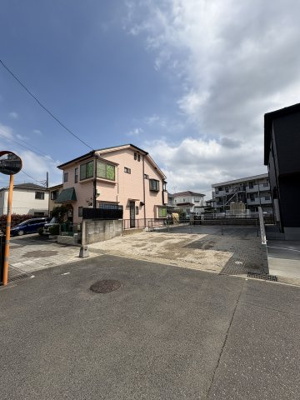 【前面道路含む現地写真】 | 越谷市平方南　売地　 | ゆとりの6ｍ道路で駐車も楽々♪