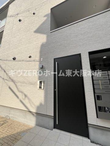 Tre Court東大阪のエントランス