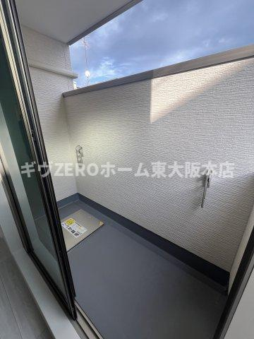 Tre Court東大阪のバルコニー