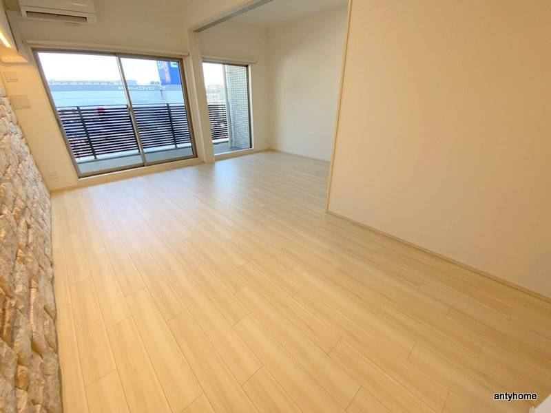 プレジオ御幣島ASIAN　仲介手数料無料の居間・リビング