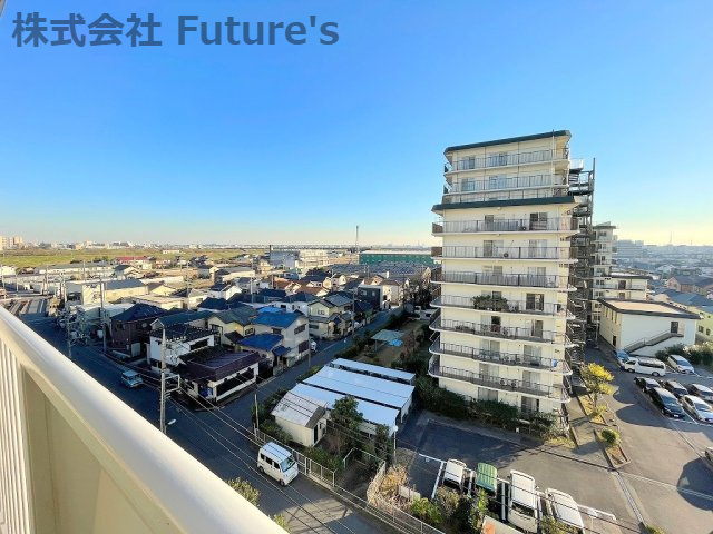 ハイラーク三郷の展望|バルコニーからの眺望です